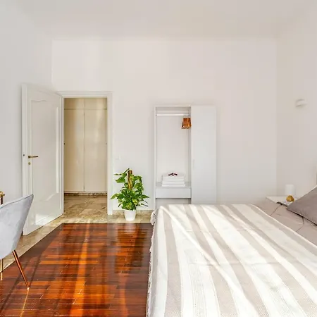 85mq Of Vintage Luxury-near Vatican Wifi Ac Апартаменты Рим